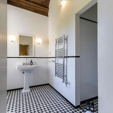 Carcavelos Manor House By Portugal Active *